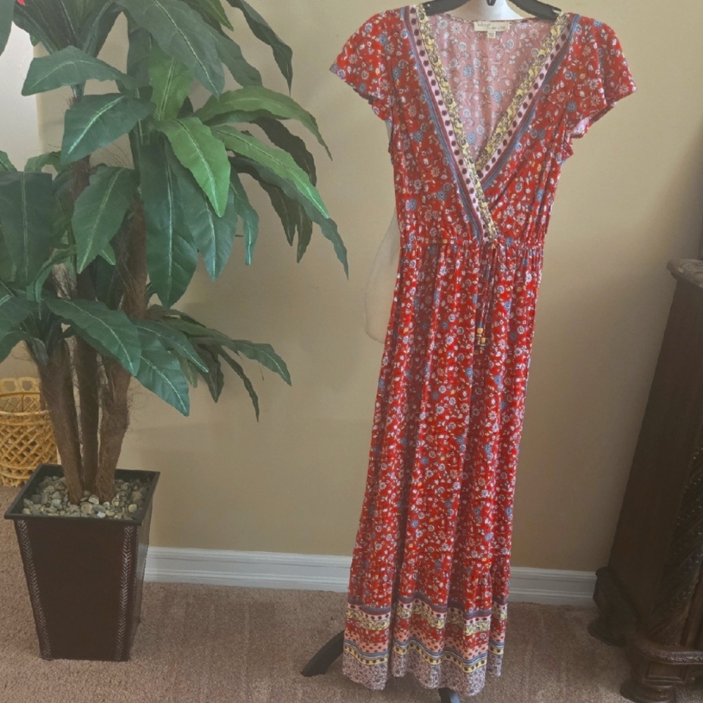 BeBop Red and White V-Neck Flutter Sleeve Sundress